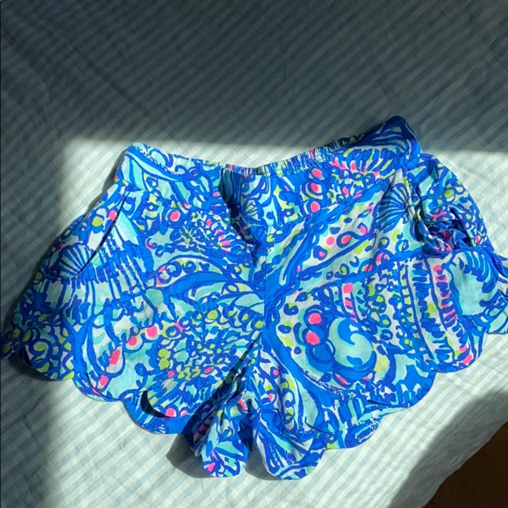 Lilly Pulitzer Scalloped Flowy Shorts
